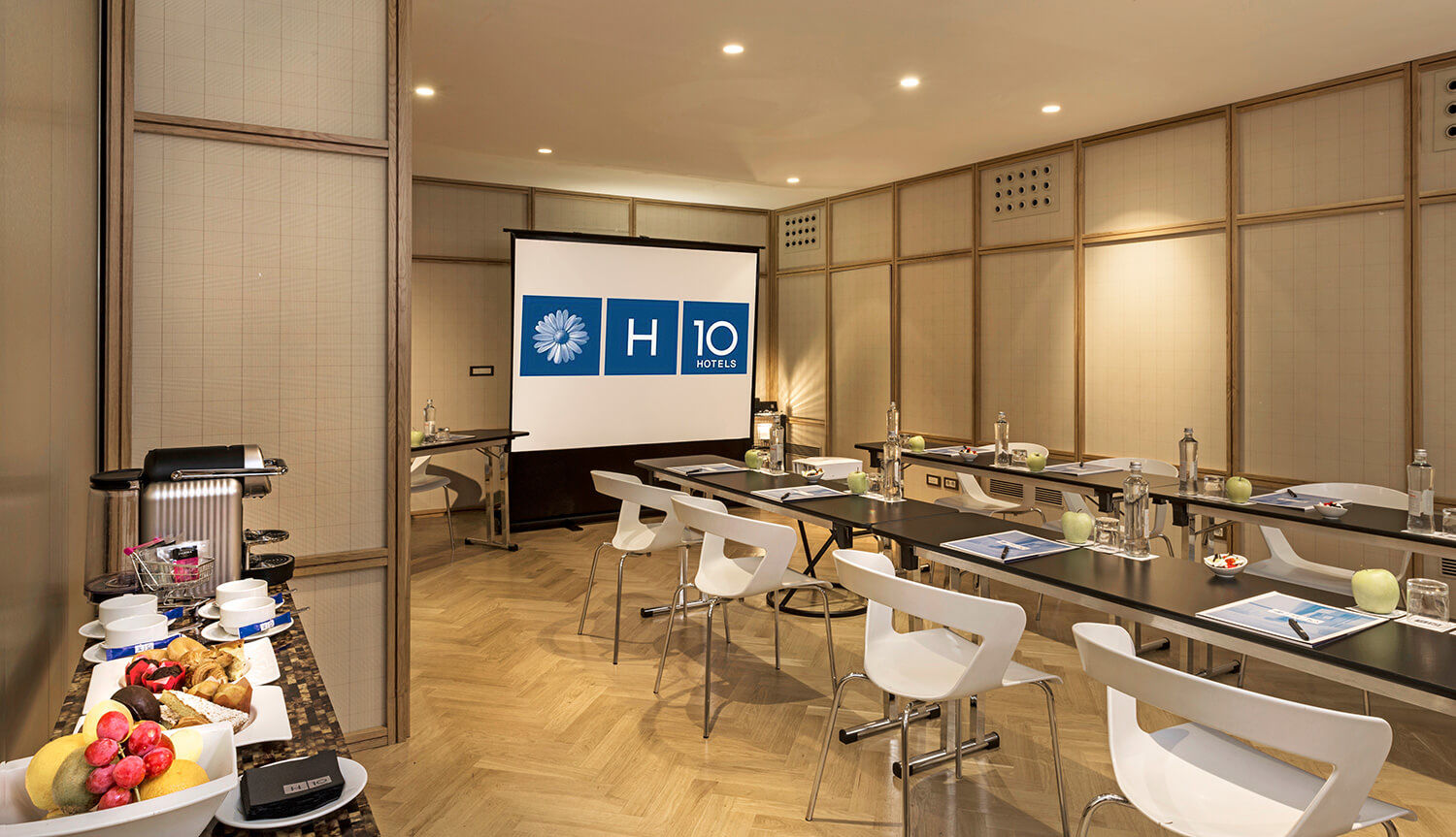 Hotel H10 Tribeca Madrid Esterno foto