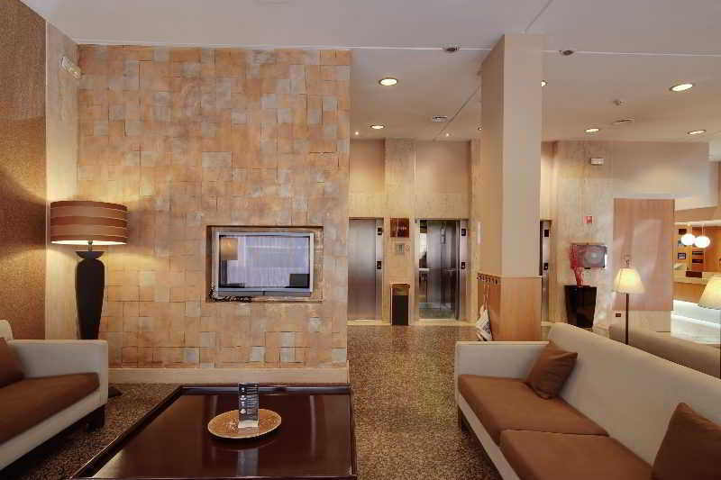 Hotel H10 Tribeca Madrid Esterno foto